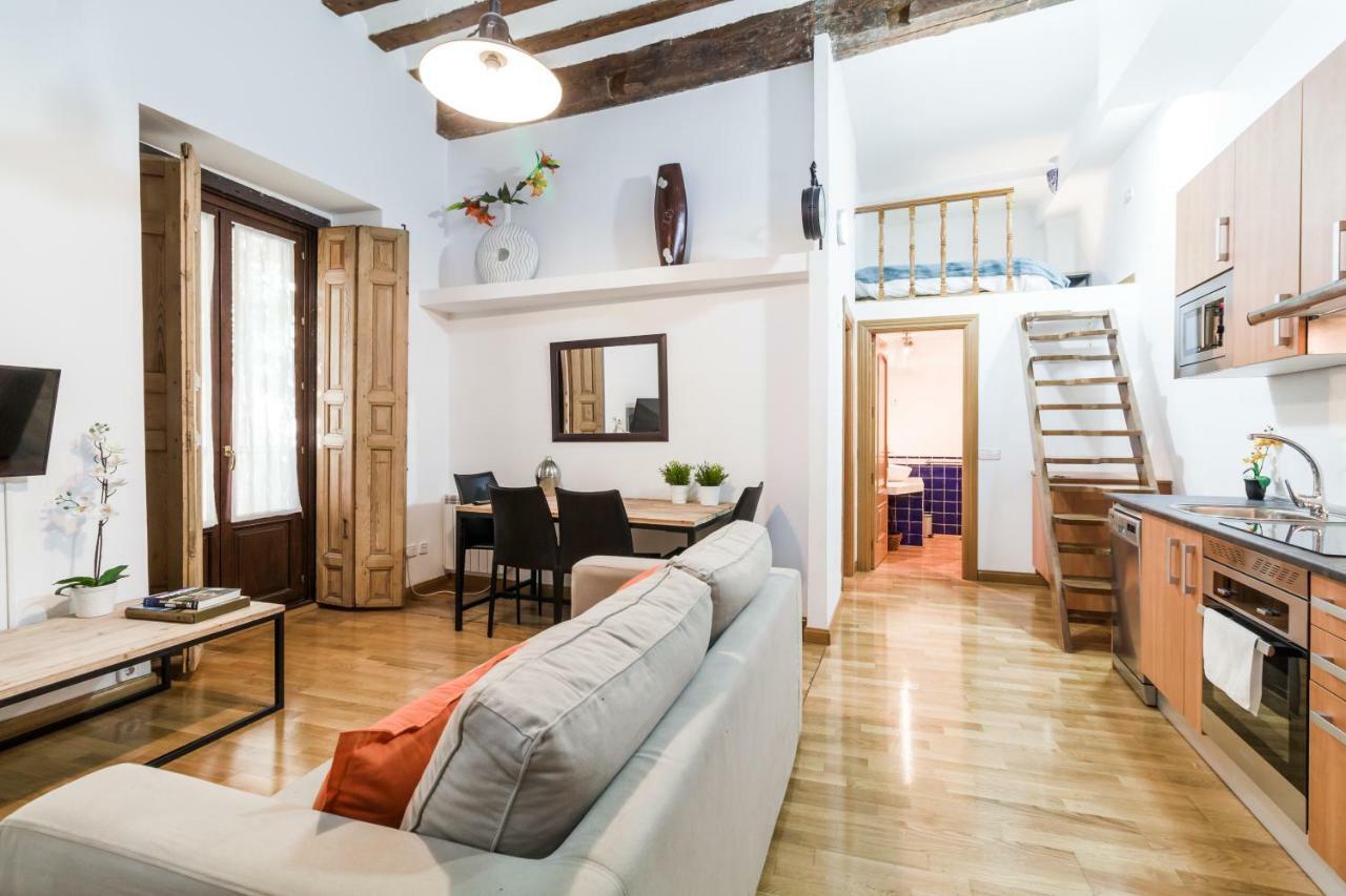 Pyr Select Plaza Mayor II Y III Apartment Madrid Exterior photo